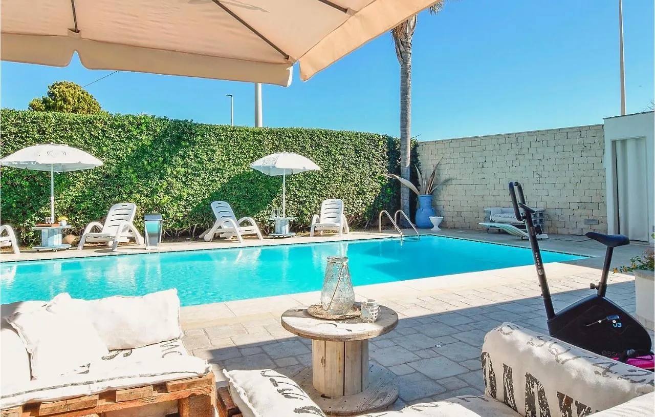 Villaggio Azzurro Villa Calambra איטליה
