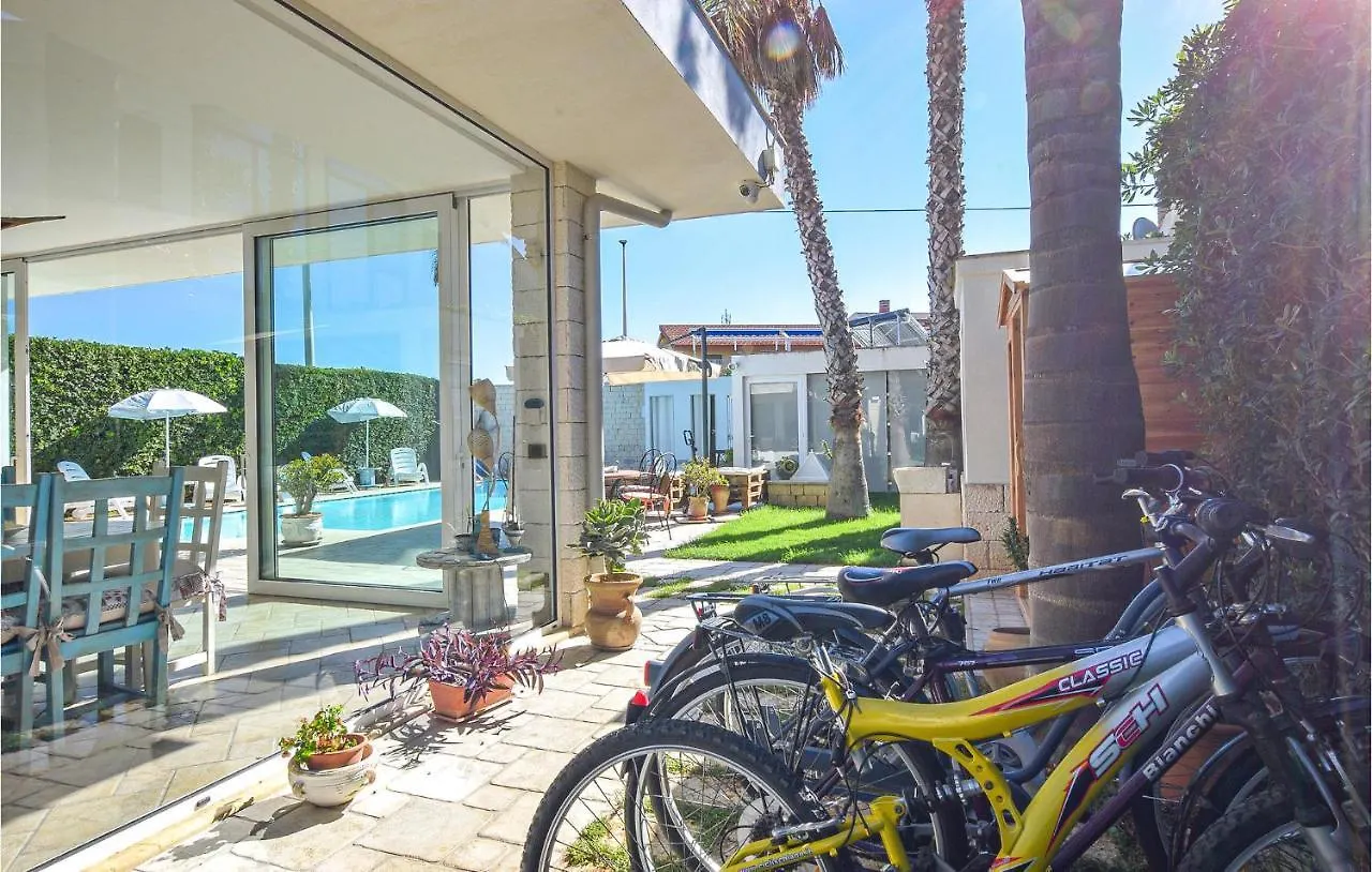 Villaggio Azzurro Villa Calambra 0*, Villaggio Azzurro איטליה